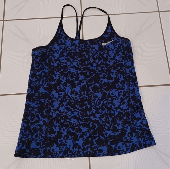 4/$80 Dri-Fit Nike Racer Back Tank Top - Size Small - Picture 6 of 7